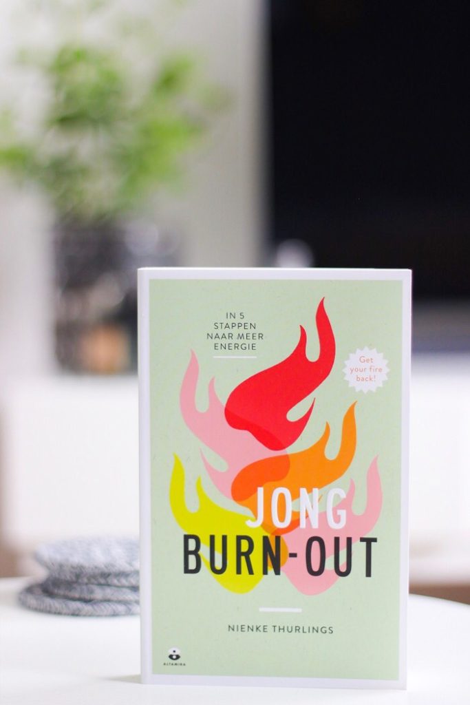 nienke thurlings jong burn-out jong burnout boek recensie